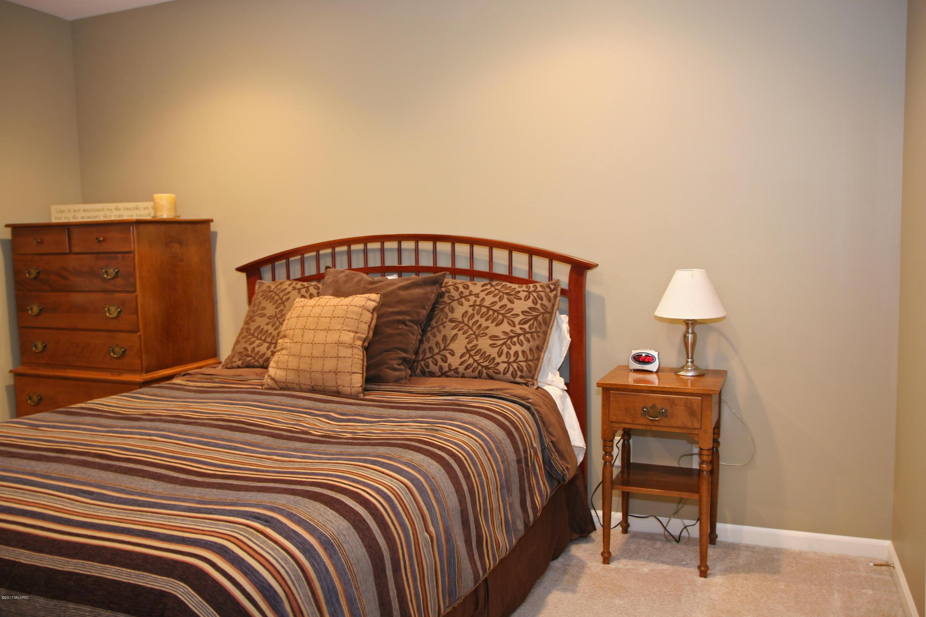 924 Bear Lake Road Muskegon, MI 49445 - Photo 22 of 48 IMG_2290_edited-1