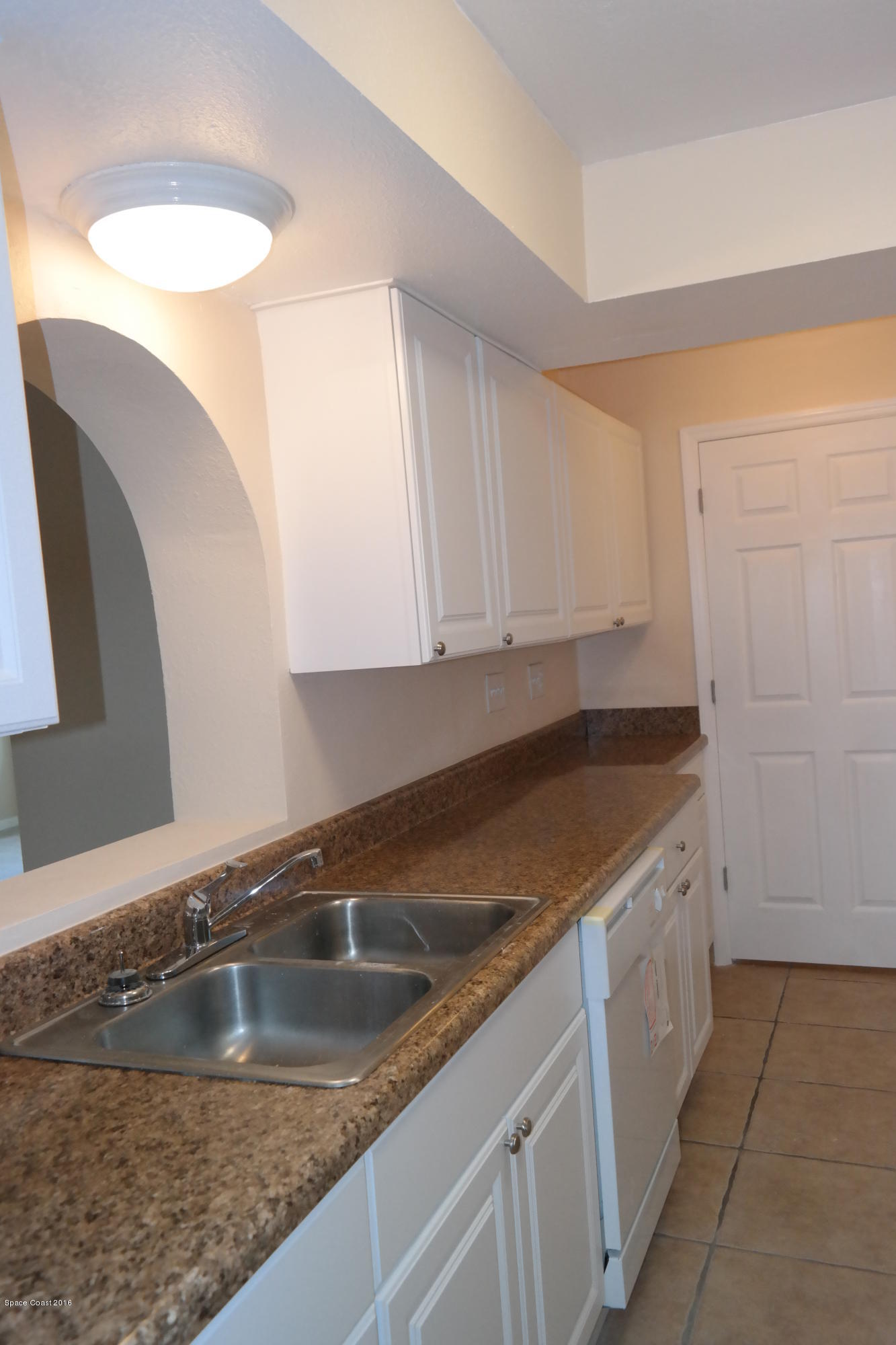 984 Kings Post Road Rockledge, FL 32955 - Photo 19 of 29 Kitchen