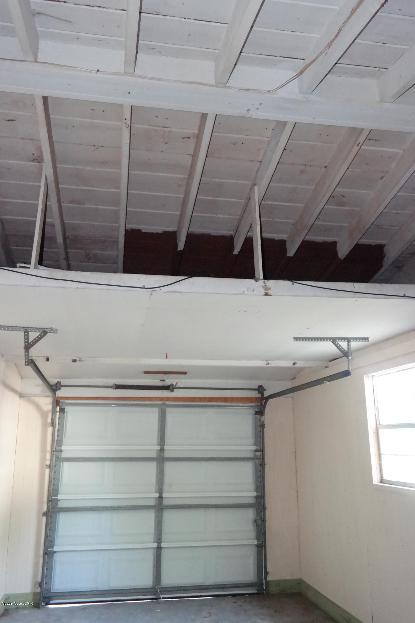 984 Kings Post Road Rockledge, FL 32955 - Photo 23 of 29 Over sized 1 car Garage