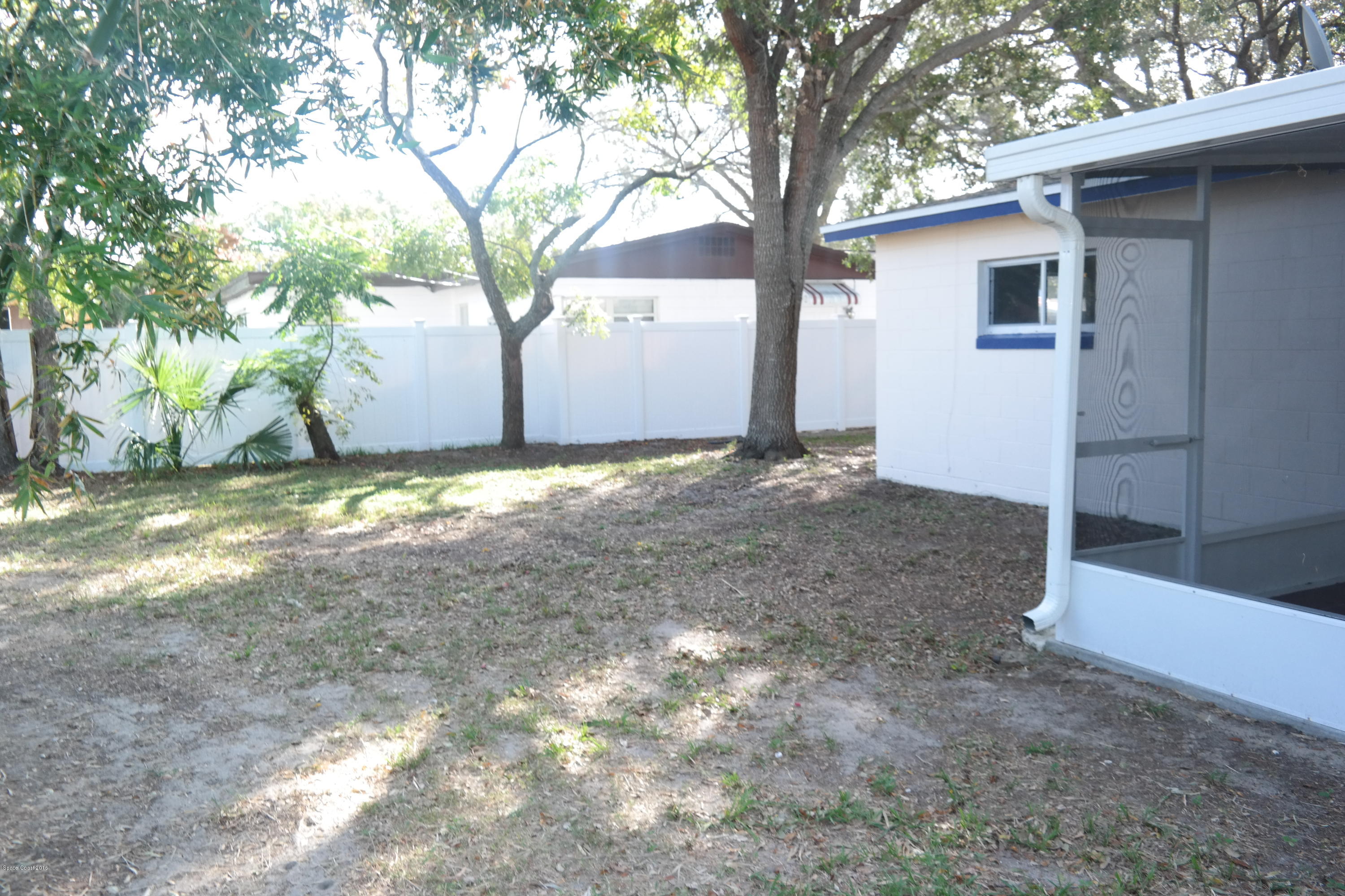 984 Kings Post Road Rockledge, FL 32955 - Photo 26 of 29 Back yard