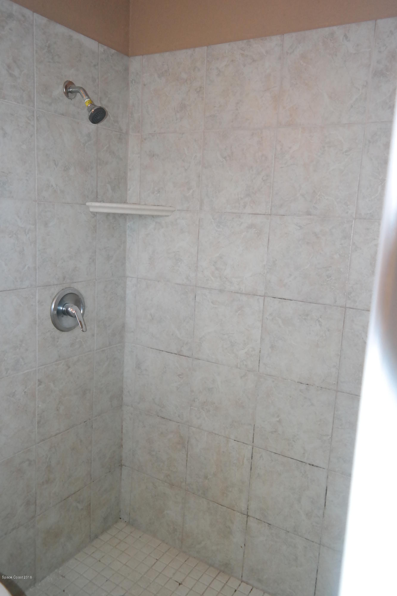 984 Kings Post Road Rockledge, FL 32955 - Photo 9 of 29 Master Shower