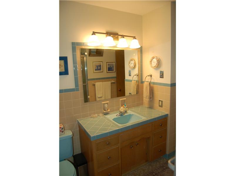 1332 North Audubon Road Indianapolis, IN 46219 - Photo 11 of 24 Gallery Image 11