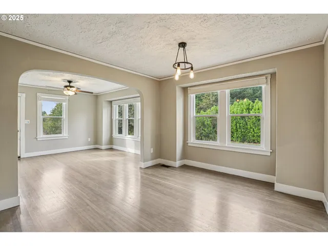 $799,000 | 2615 Southeast 342nd Avenue, Washougal, WA 98671