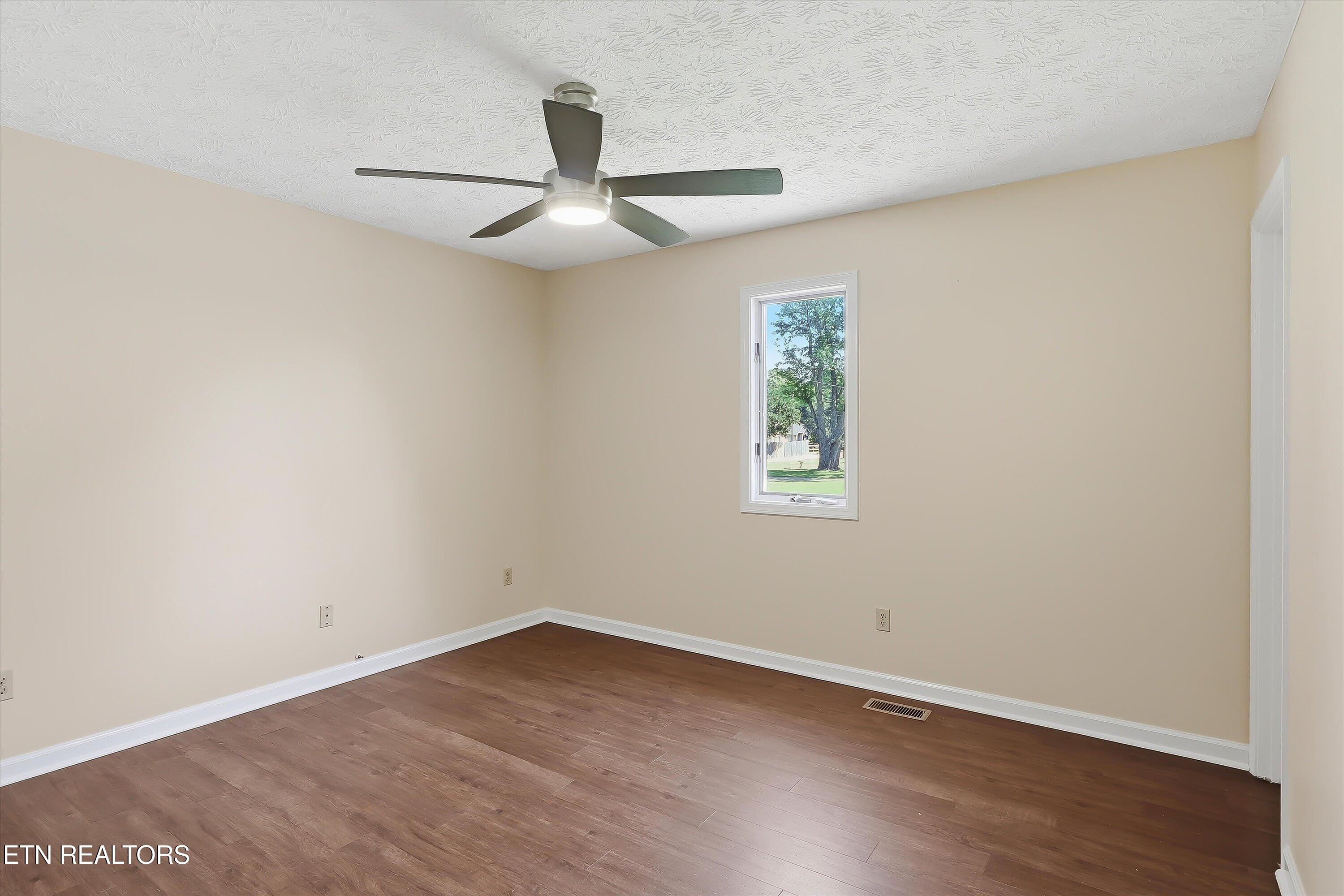 904 Mt Lebanon Road Maryville, TN 37804 - Photo 14 of 24 14-904 Mt Lebanon Rd-14