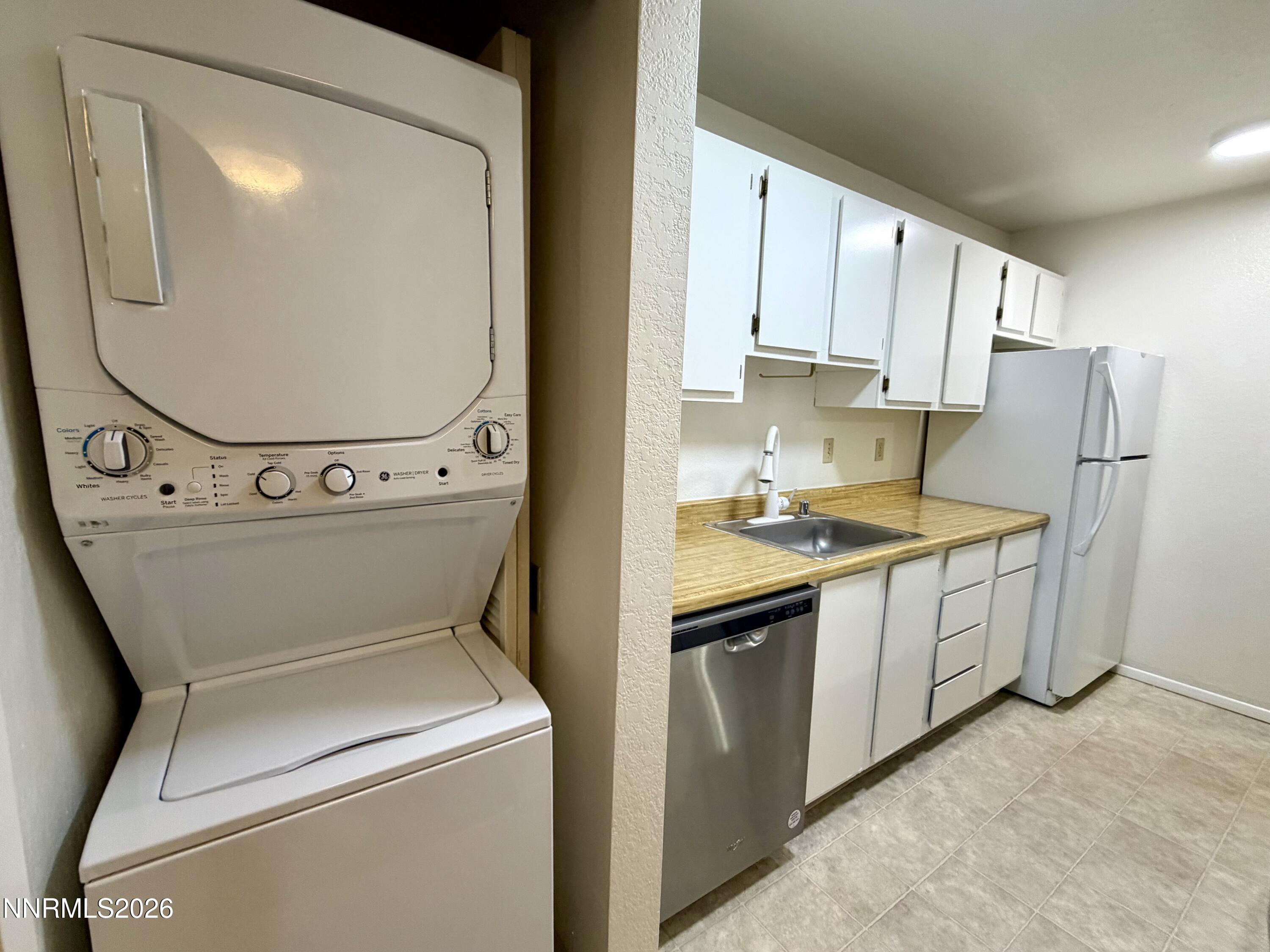 4444 Matich Drive Reno, NV 89502 - Photo 8 of 29 IMG_4036
