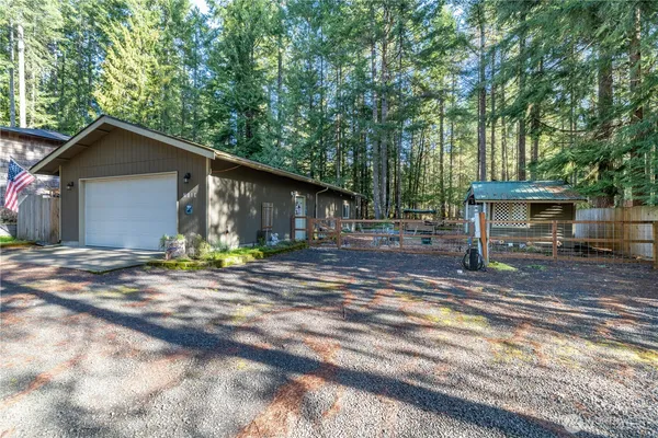 $265,000 | 81 North Duckabush Drive, Hoodsport, WA 98548