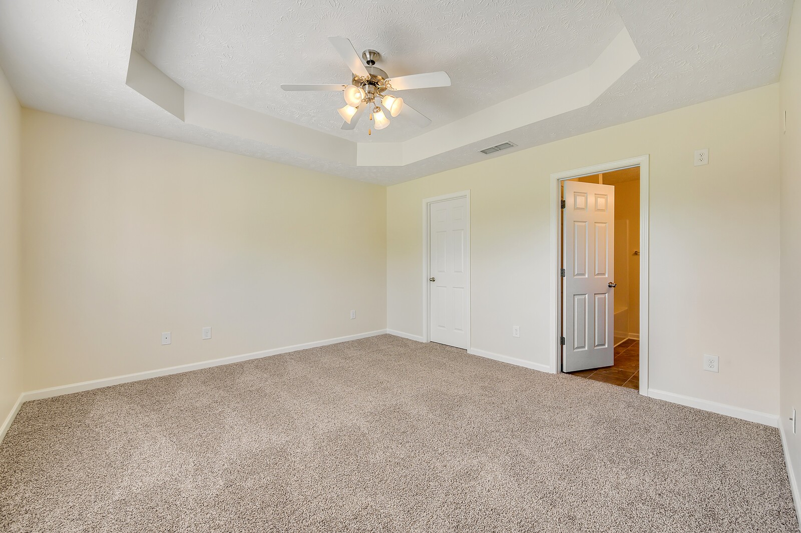 4010 Fox Run North Spring Hill, TN 37174 - Photo 7 of 16 Gallery Image 7