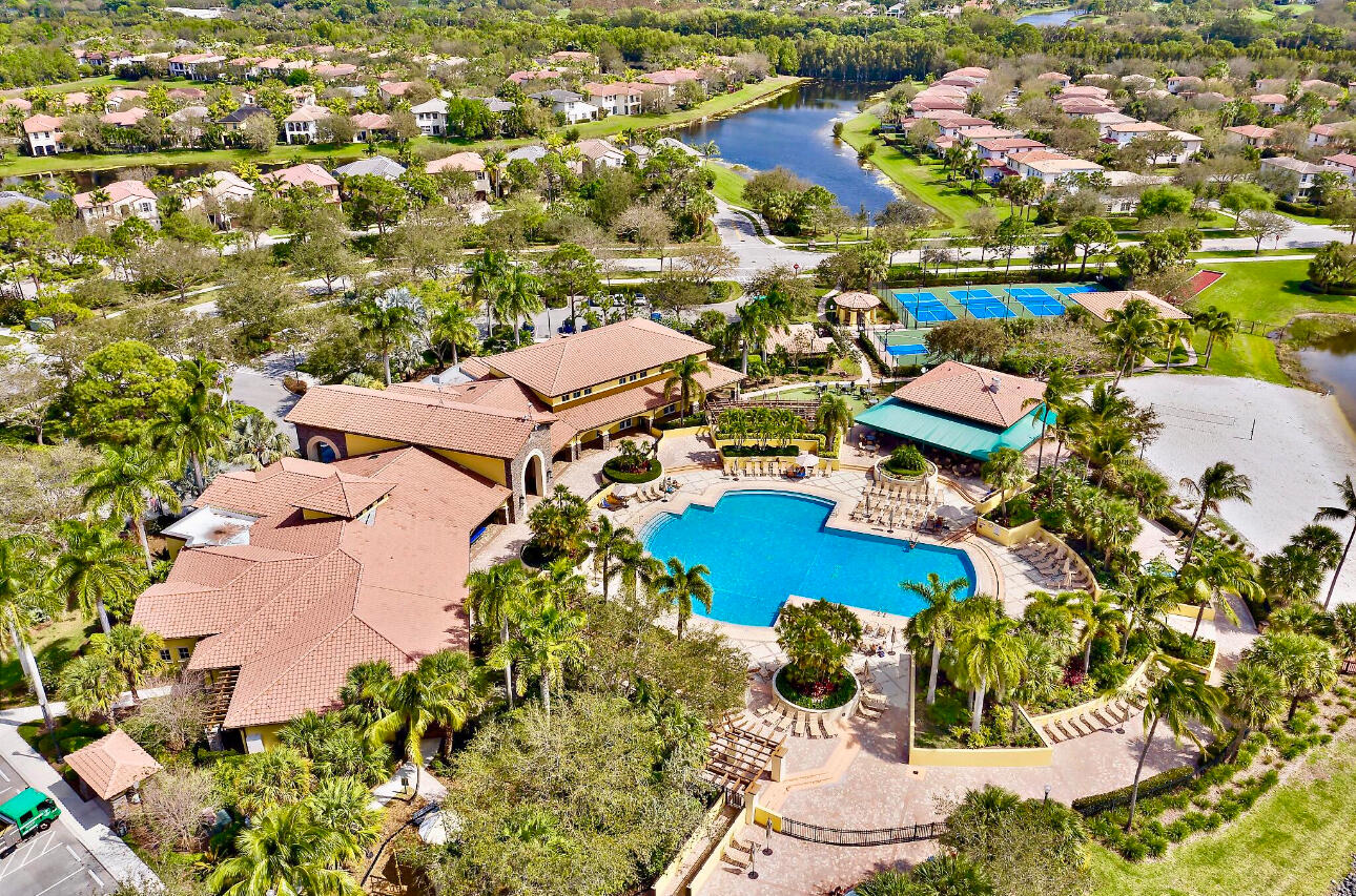 113 Evergrene Parkway, Unit 3A Palm Beach Gardens, FL 33410 - Photo 21 of 35 IMG_9571