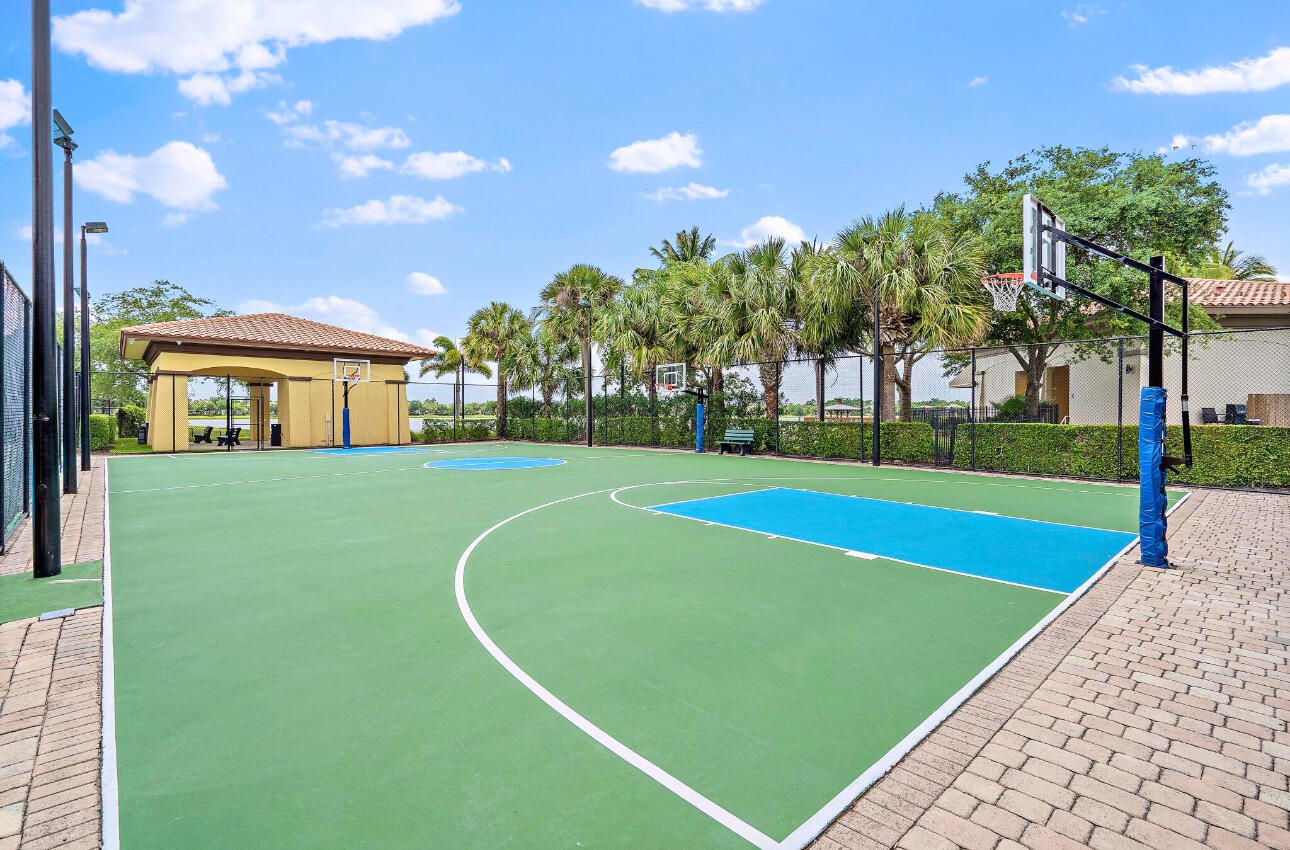 113 Evergrene Parkway, Unit 3A Palm Beach Gardens, FL 33410 - Photo 29 of 35 IMG_9579