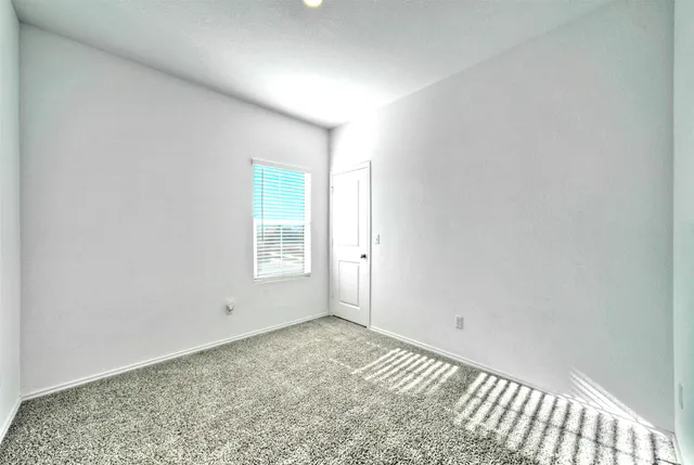 $2,000 | 201 Rioja, Kyle, TX 78640