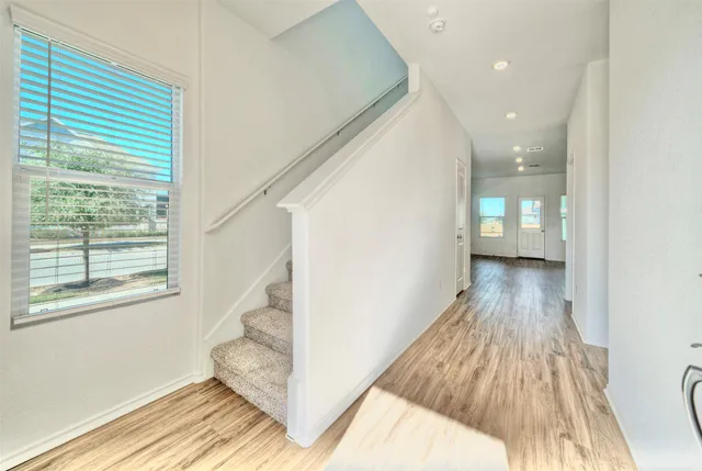 $2,000 | 201 Rioja, Kyle, TX 78640