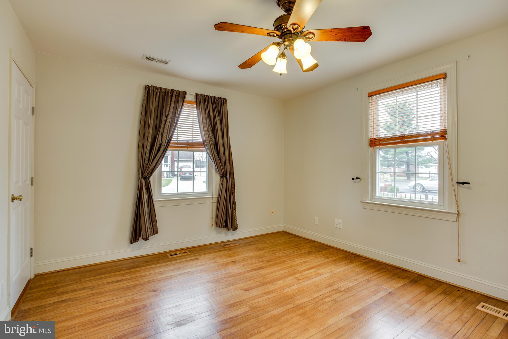 107 Twin Oaks Road Linthicum, MD 21090 - Photo 12 of 30 Main Level Bedroom