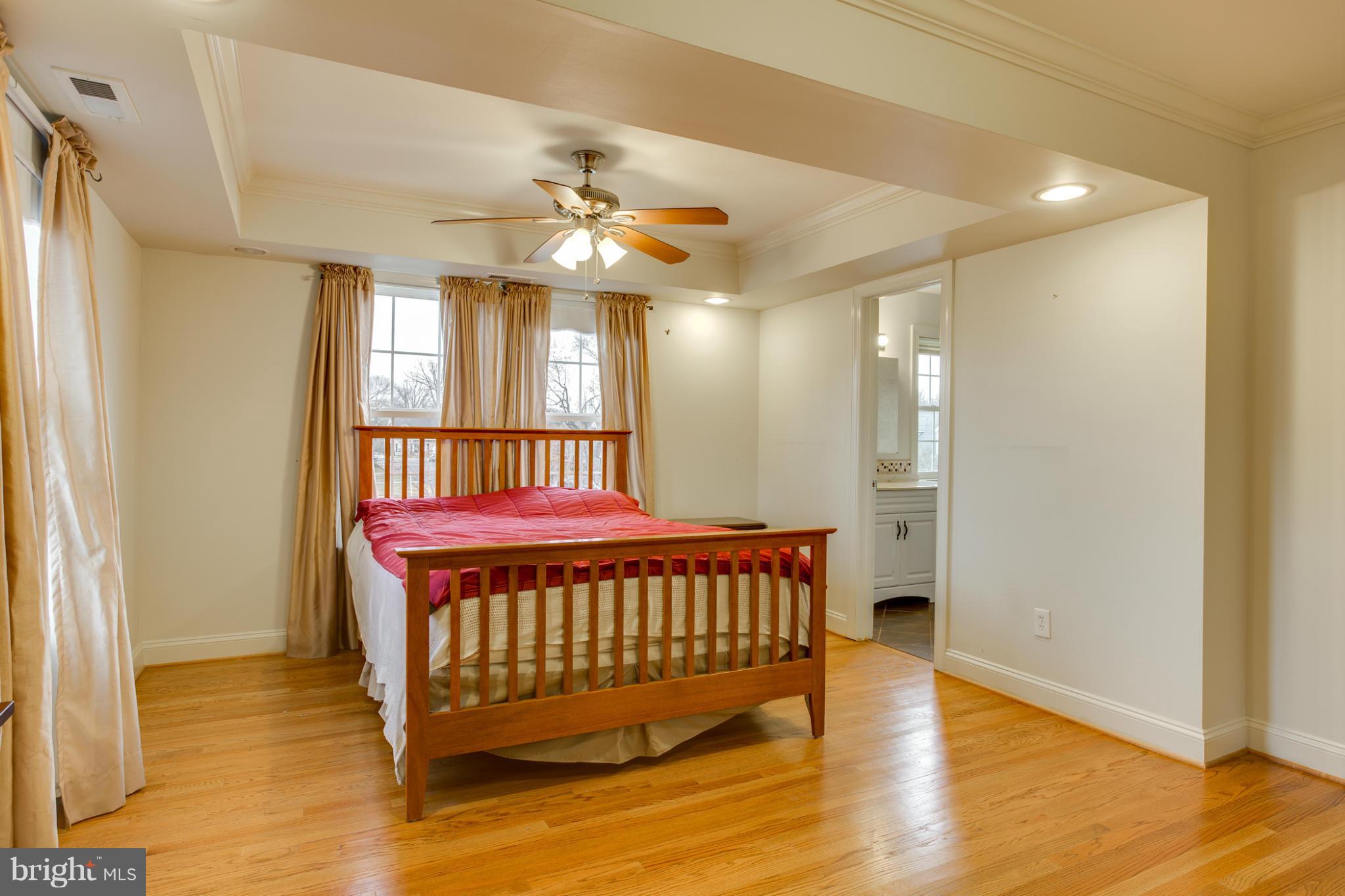 107 Twin Oaks Road Linthicum, MD 21090 - Photo 15 of 30 Bedroom (Master)