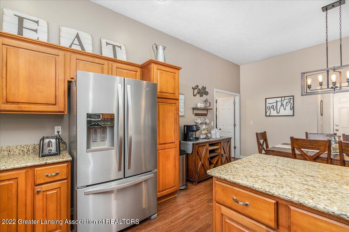 3866 Rudyard Way Lansing, MI 48906 - Photo 14 of 58 19-Media Jett-22