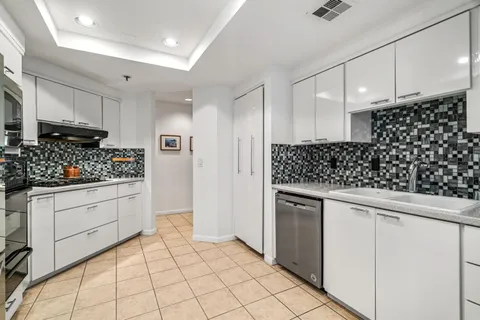 $499,000 | 477 Village Square East, Palm Springs, CA 92262