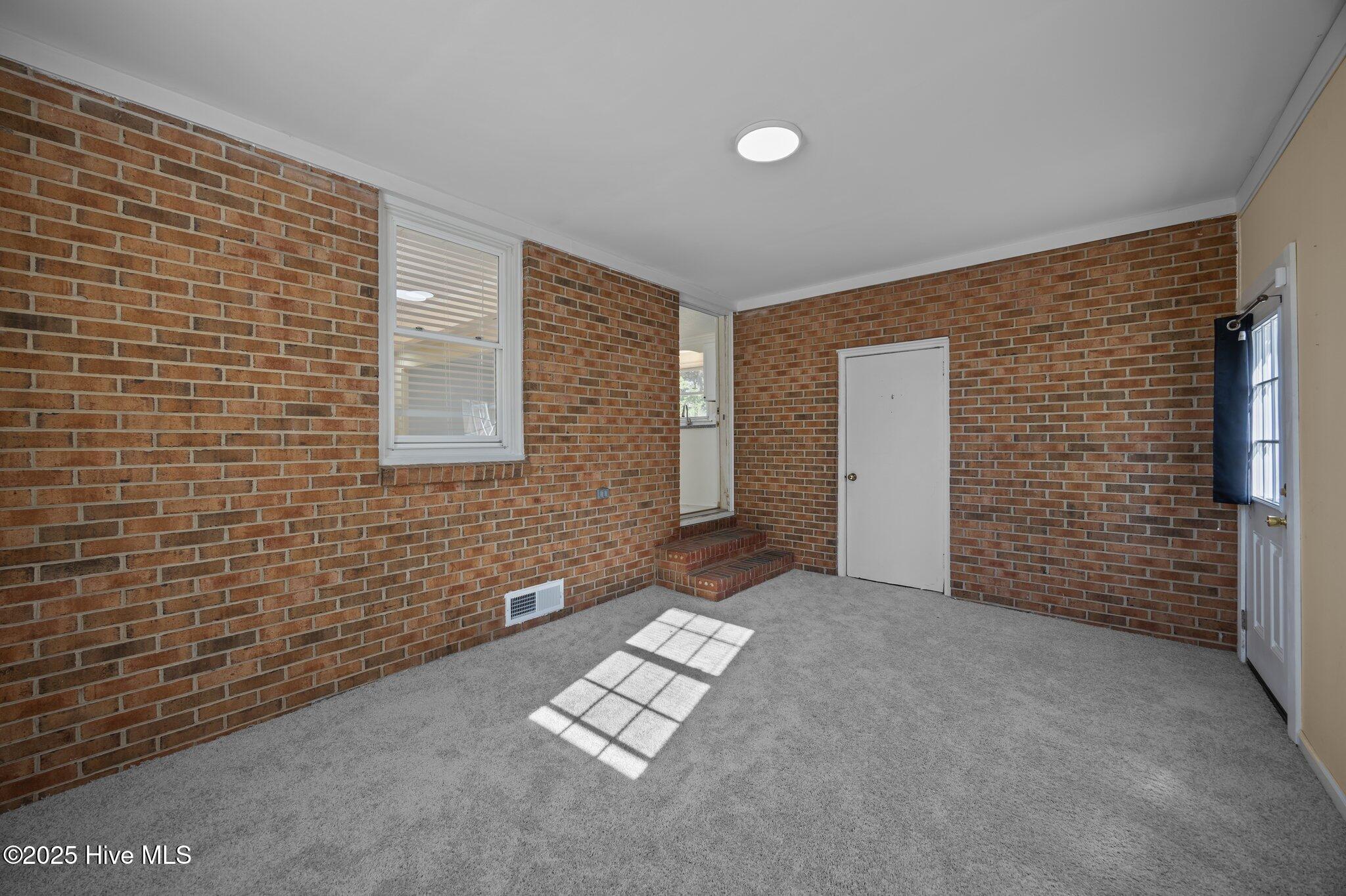 5129 Anthony Road Wilson, NC 27893 - Photo 19 of 30 27-web-or-mls-BLS_0054