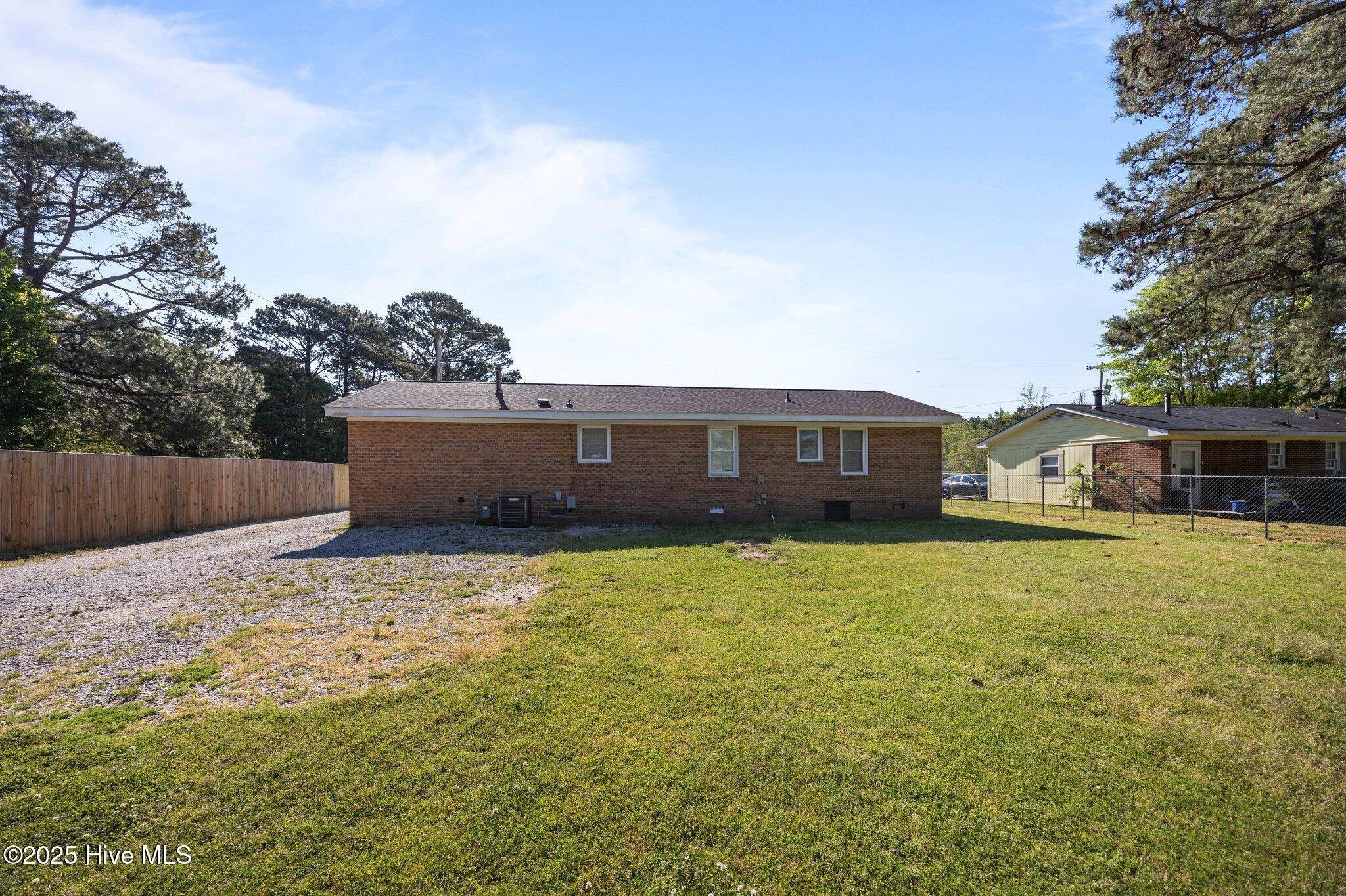 5129 Anthony Road Wilson, NC 27893 - Photo 21 of 30 9-web-or-mls-BLS_0006