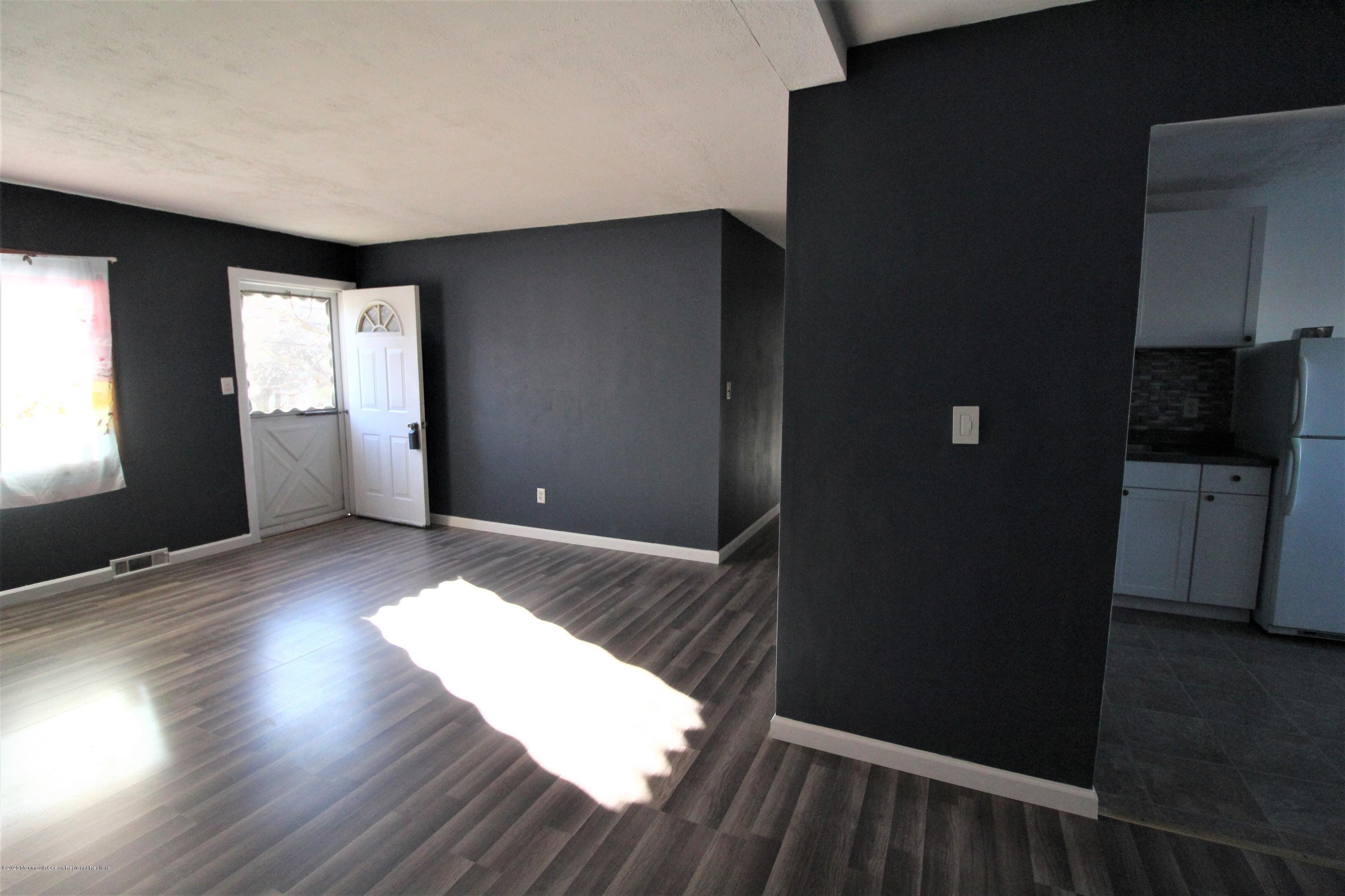 331 Middle Road Hazlet, NJ 07730 - Photo 1 of 21 IMG_6114