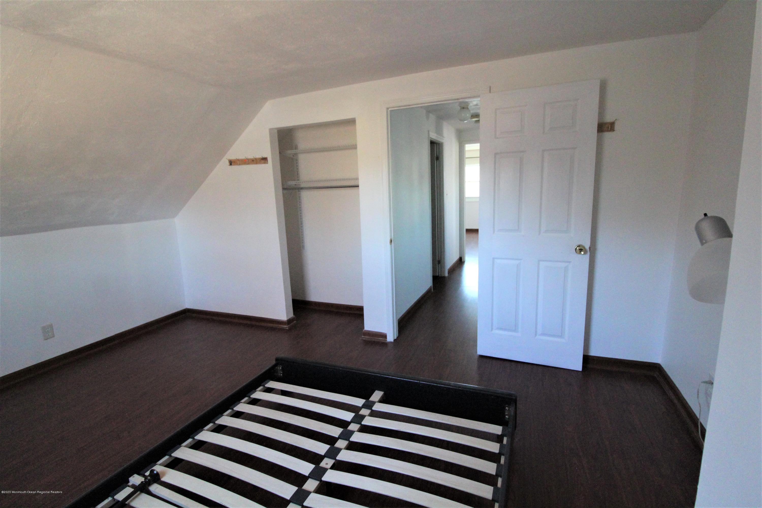 331 Middle Road Hazlet, NJ 07730 - Photo 6 of 21 IMG_6125