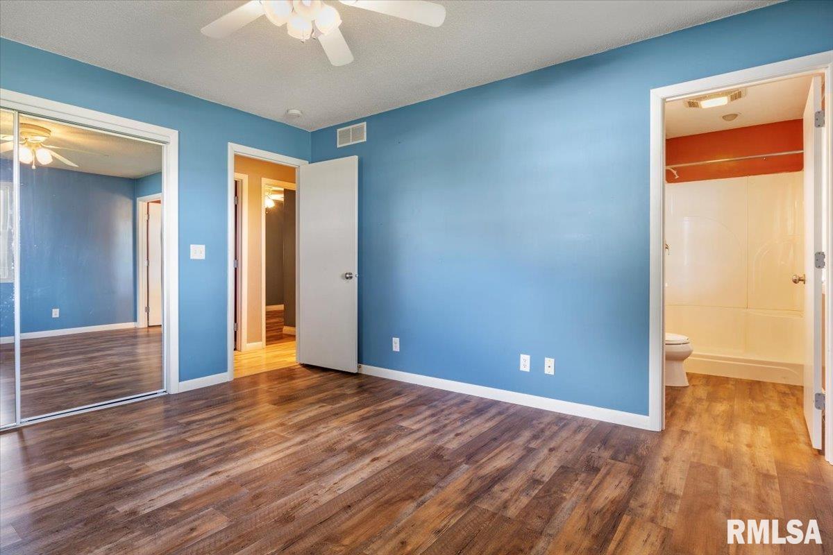 5172 Richland Street Pleasant Plains, IL 62677 - Photo 25 of 47 Gallery Image 25