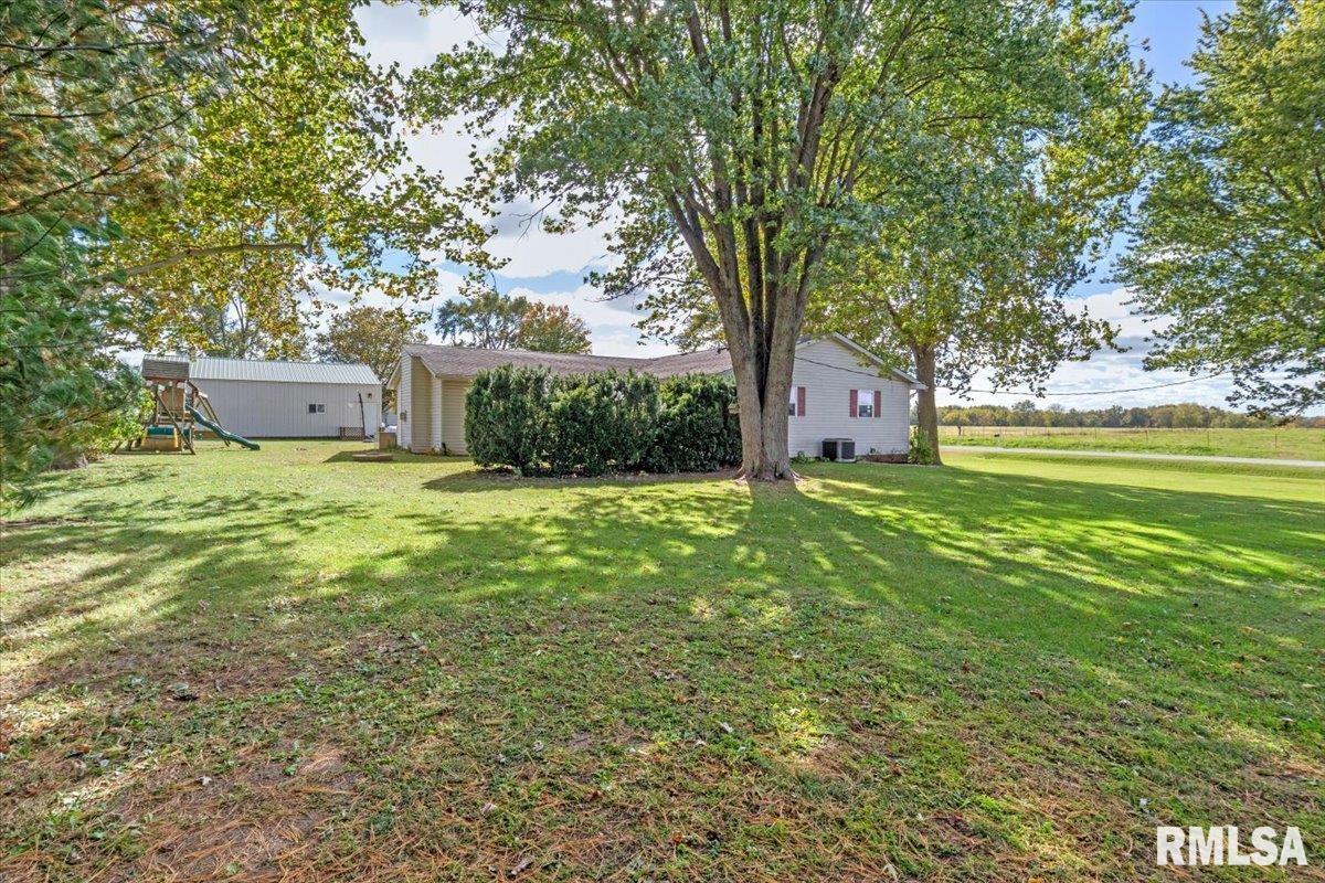 5172 Richland Street Pleasant Plains, IL 62677 - Photo 41 of 47 Gallery Image 41