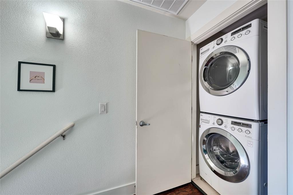 1101 Grove Boulevard, Unit 608 Austin, TX 78741 - Photo 10 of 17 a utility room with dryer and washer