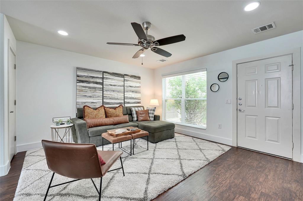 1101 Grove Boulevard, Unit 608 Austin, TX 78741 - Photo 5 of 17 a living room with furniture and a window