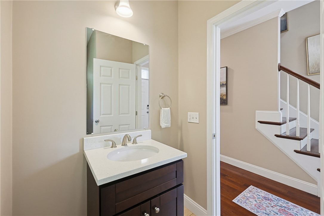 164 Bear Hill Road, Unit 14 Cumberland, RI 02864 - Photo 18 of 43