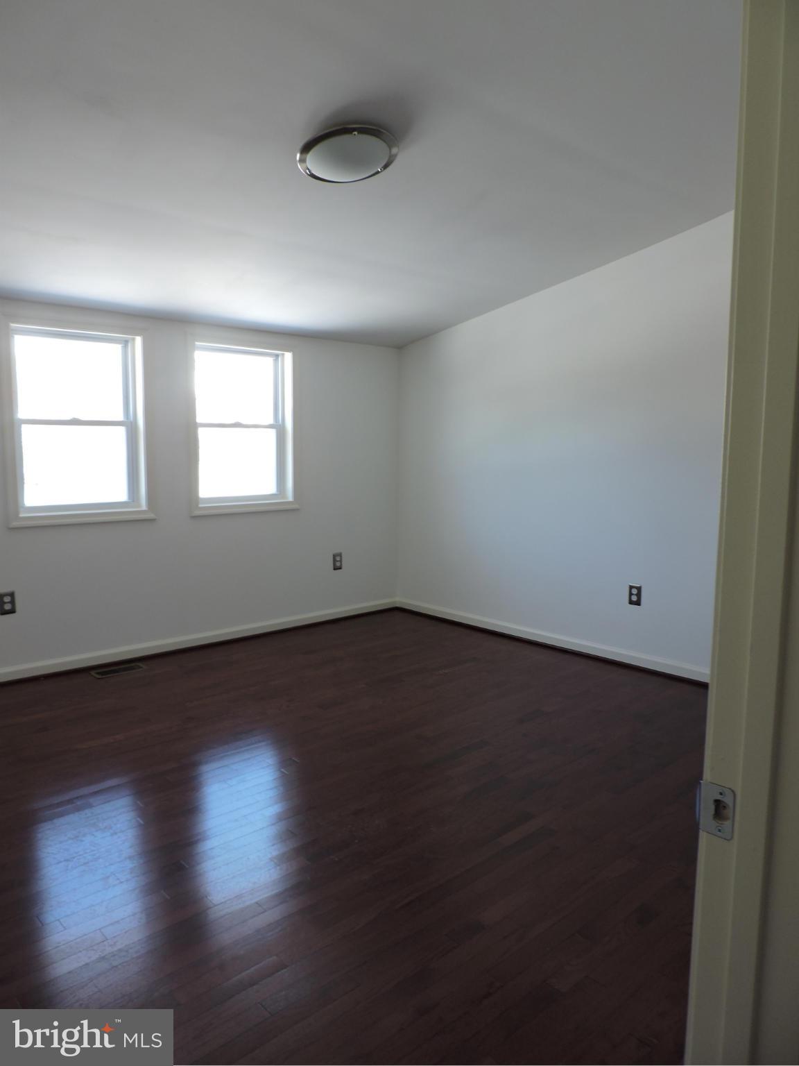 3409 Lynchester Road Baltimore, MD 21215 - Photo 20 of 29 Bedroom 1