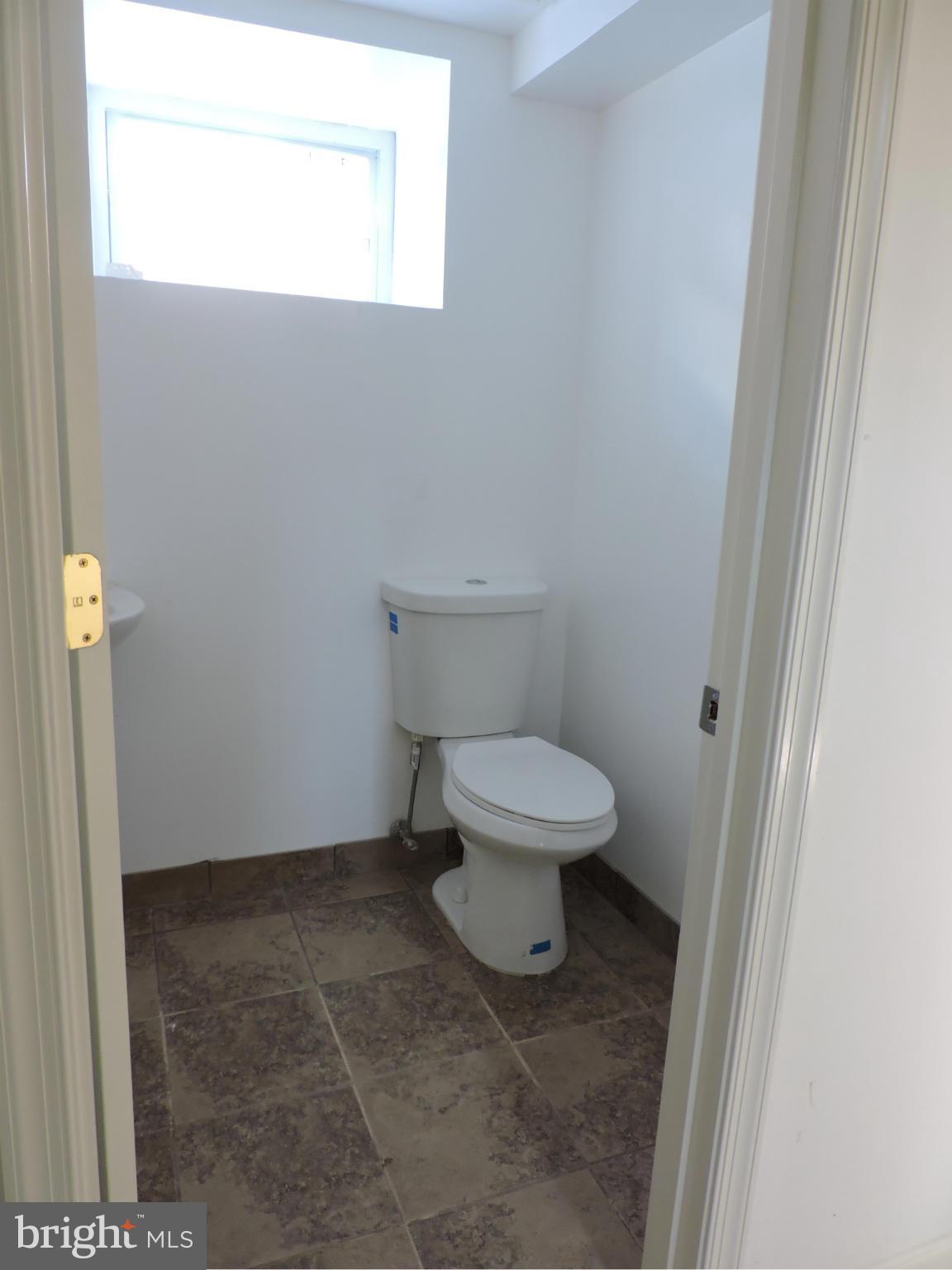 3409 Lynchester Road Baltimore, MD 21215 - Photo 24 of 29 Basement Bath