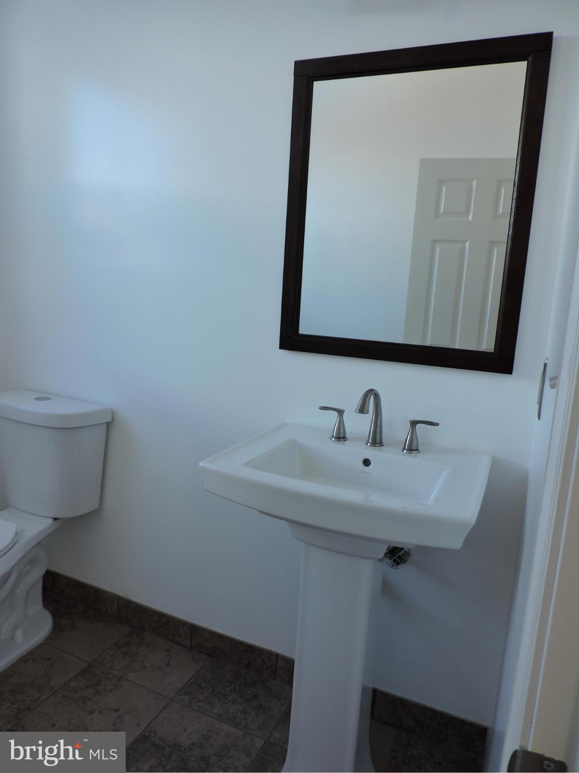 3409 Lynchester Road Baltimore, MD 21215 - Photo 25 of 29 Bath