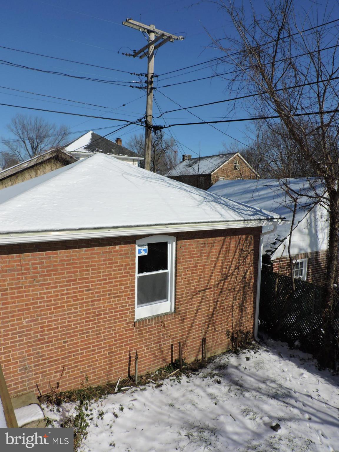 3409 Lynchester Road Baltimore, MD 21215 - Photo 29 of 29 Garage