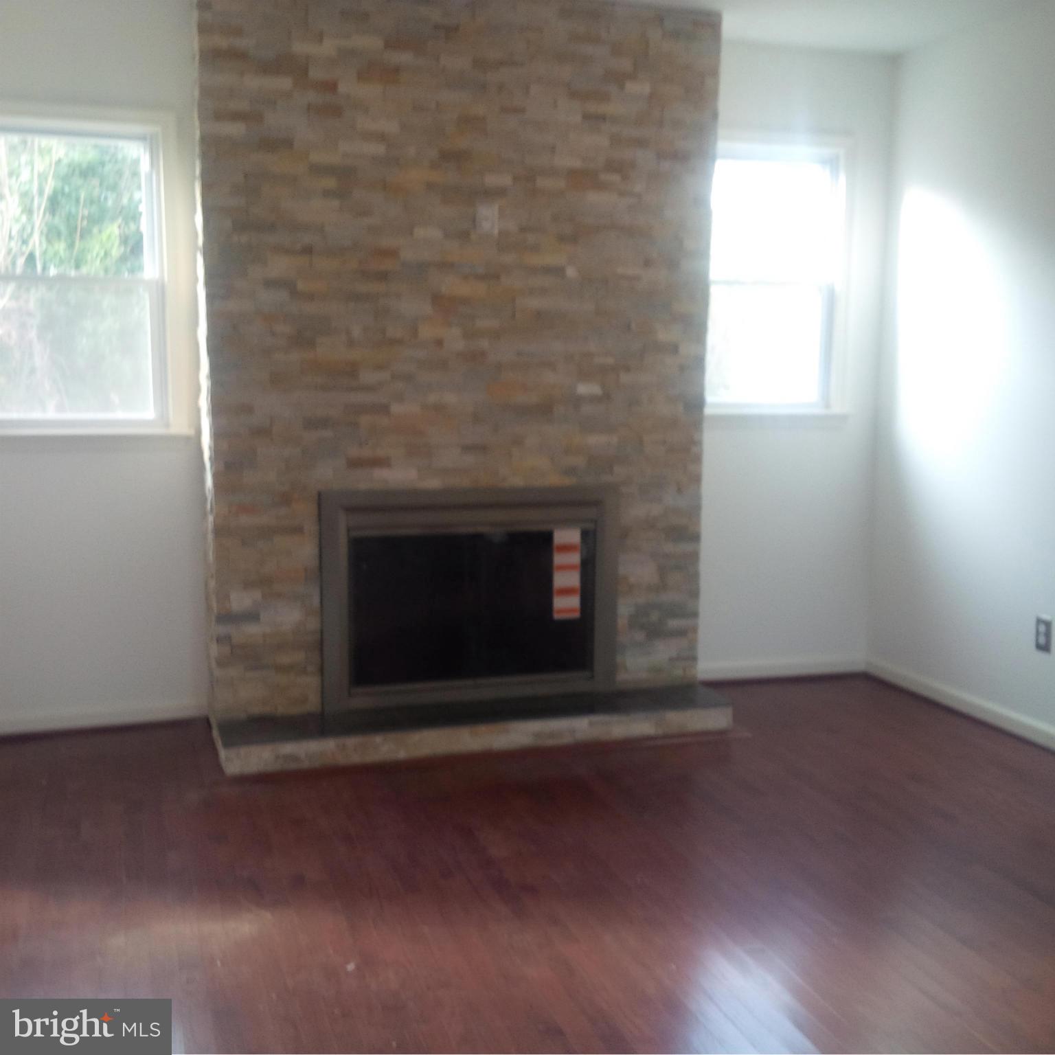 3409 Lynchester Road Baltimore, MD 21215 - Photo 7 of 29 Fireplace