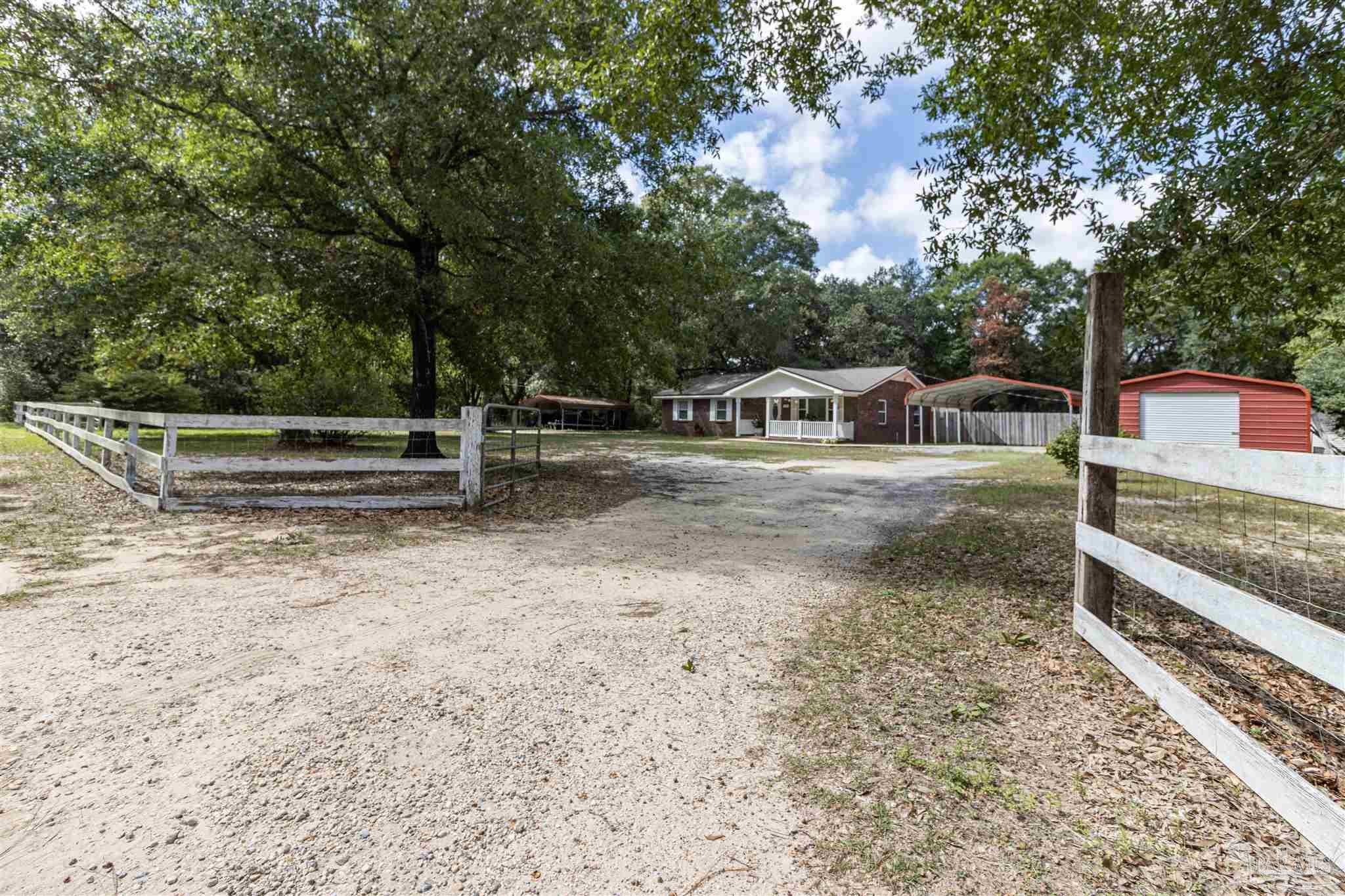 4935 Carl Booker Road Milton, FL 32583 - Photo 6 of 42