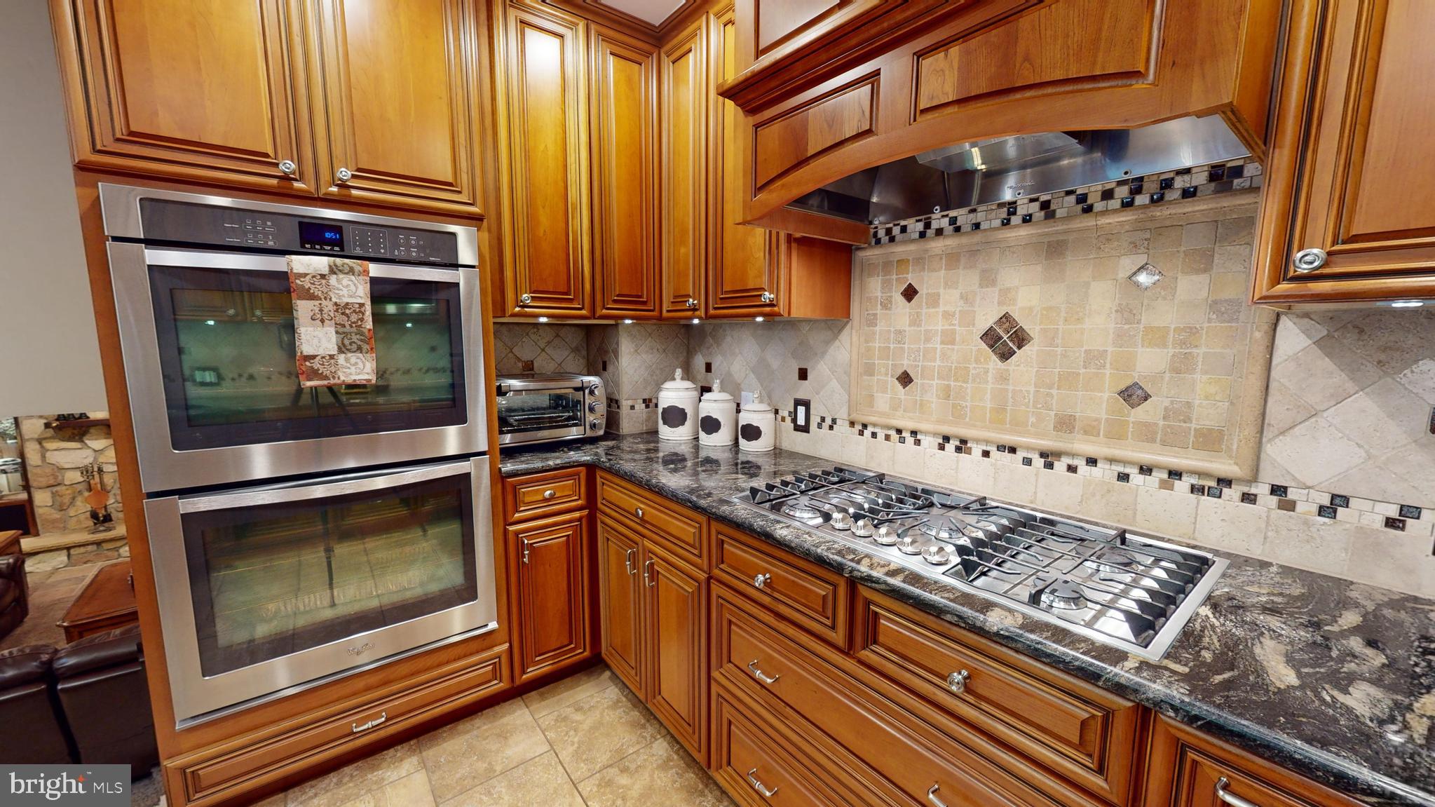 9306 Laramie Road Philadelphia, PA 19115 - Photo 13 of 83