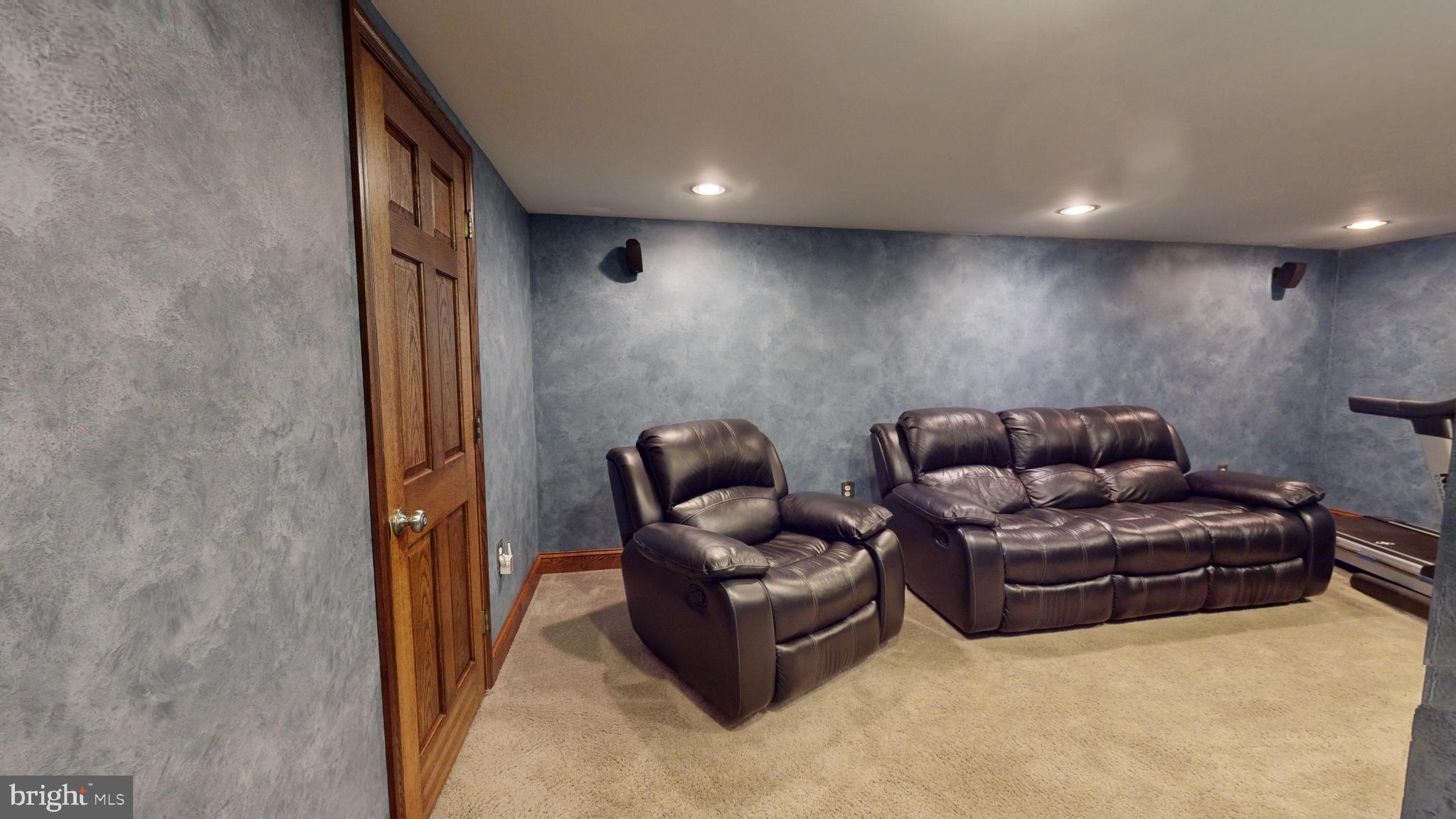 9306 Laramie Road Philadelphia, PA 19115 - Photo 51 of 83