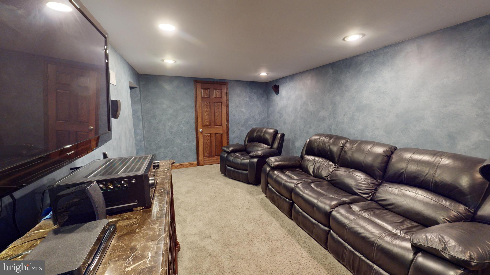 9306 Laramie Road Philadelphia, PA 19115 - Photo 54 of 83