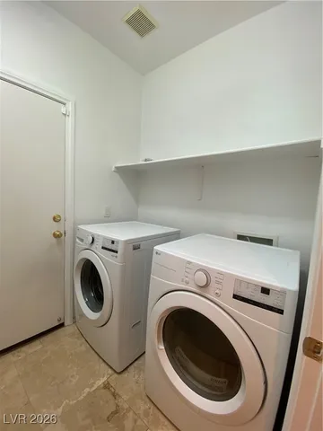 $2,226 | 7956 Skyline View Court, Las Vegas, NV 89113