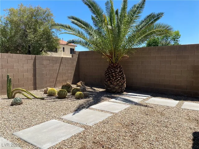 $2,226 | 7956 Skyline View Court, Las Vegas, NV 89113