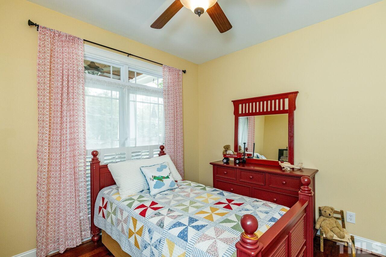 113 Oak Street Pine Level, NC 27568 - Photo 15 of 30