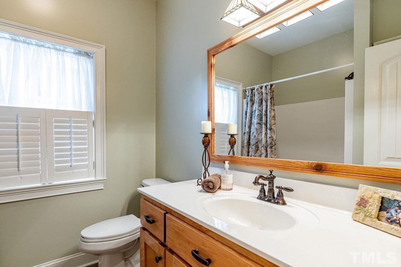 113 Oak Street Pine Level, NC 27568 - Photo 16 of 30