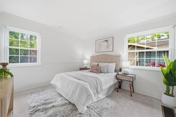 $990,000 | 38 Devonshire Avenue, Unit 6, Mountain View, CA 94043