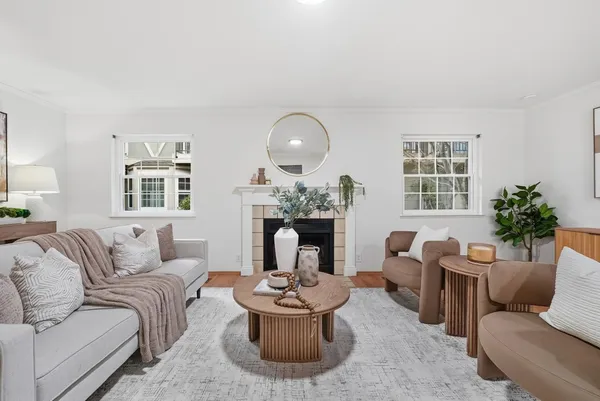 $990,000 | 38 Devonshire Avenue, Unit 6, Mountain View, CA 94043