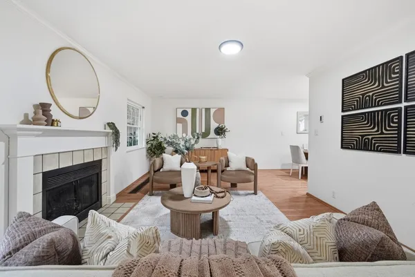 $990,000 | 38 Devonshire Avenue, Unit 6, Mountain View, CA 94043