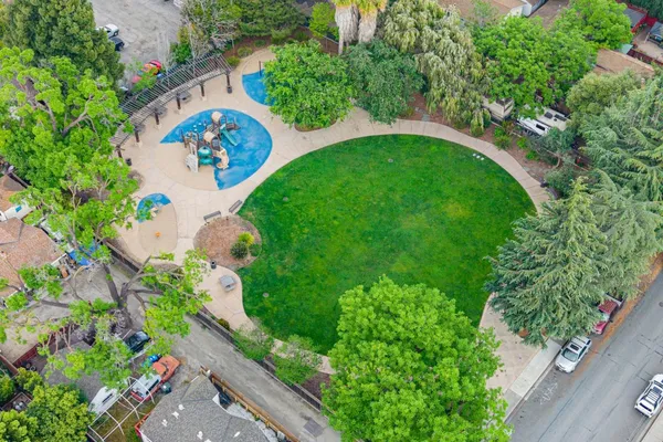 $990,000 | 38 Devonshire Avenue, Unit 6, Mountain View, CA 94043