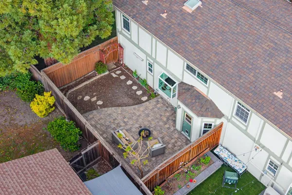 $990,000 | 38 Devonshire Avenue, Unit 6, Mountain View, CA 94043