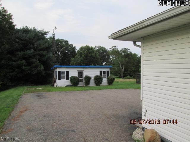595 Center Road New Franklin, OH 44319 - Photo 3 of 15