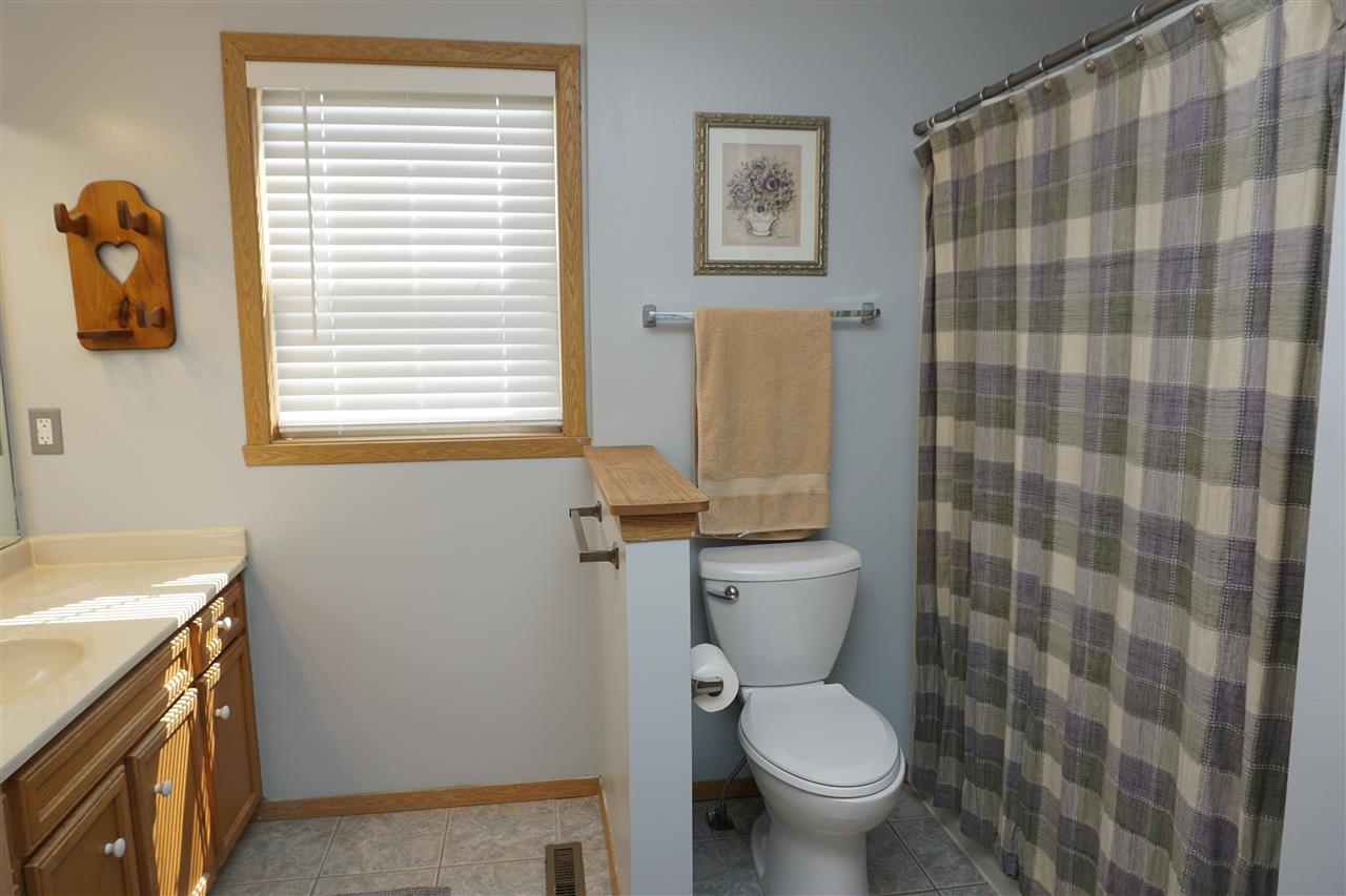 4094 Old Gate Road Rockford, IL 61109 - Photo 8 of 18 Gallery Image 8