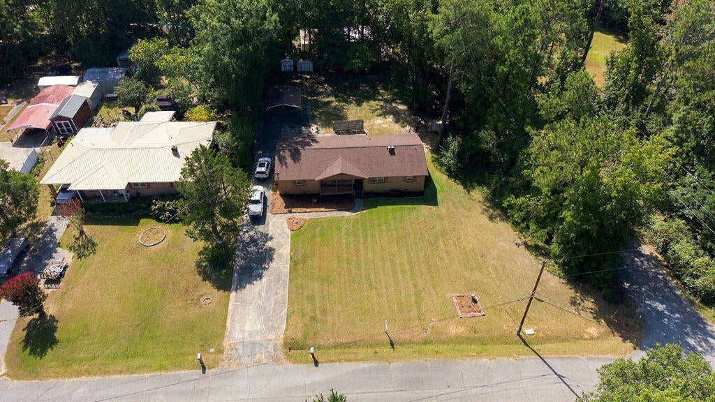 404 Lake Forest Road Greenwood, SC 29649 - Photo 26 of 32 Gallery Image 26