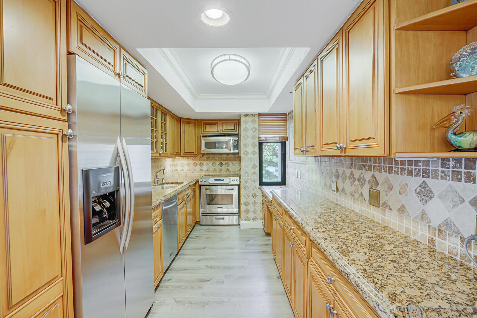 2727 North Ocean Boulevard, Unit 2020 Boca Raton, FL 33431 - Photo 11 of 52 Kitchen